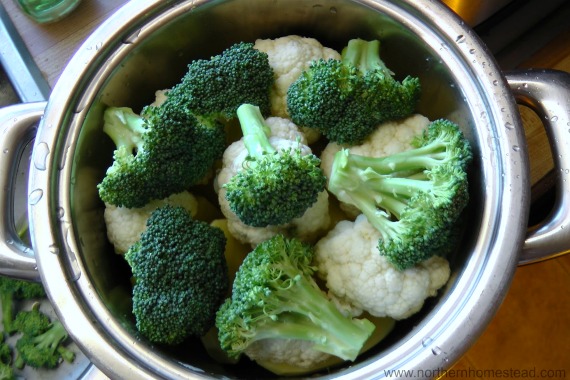 How to Steam Vegetables Without a Steamer