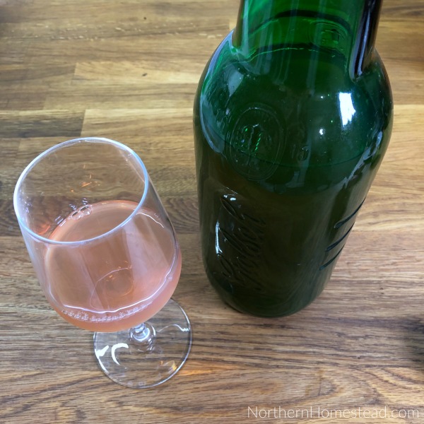 A Dozen Ways to Preserve Apples - Apple wine