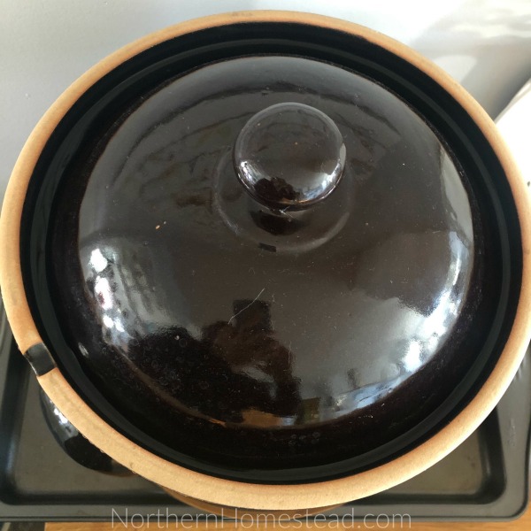 Using a Water-Sealed Fermentation Crockpot