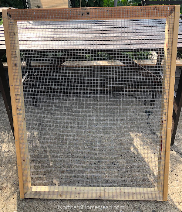 Simple DIY Solar Food Dehydrator