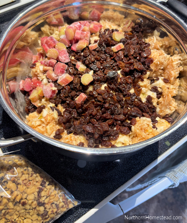 Apple-walnut conserve